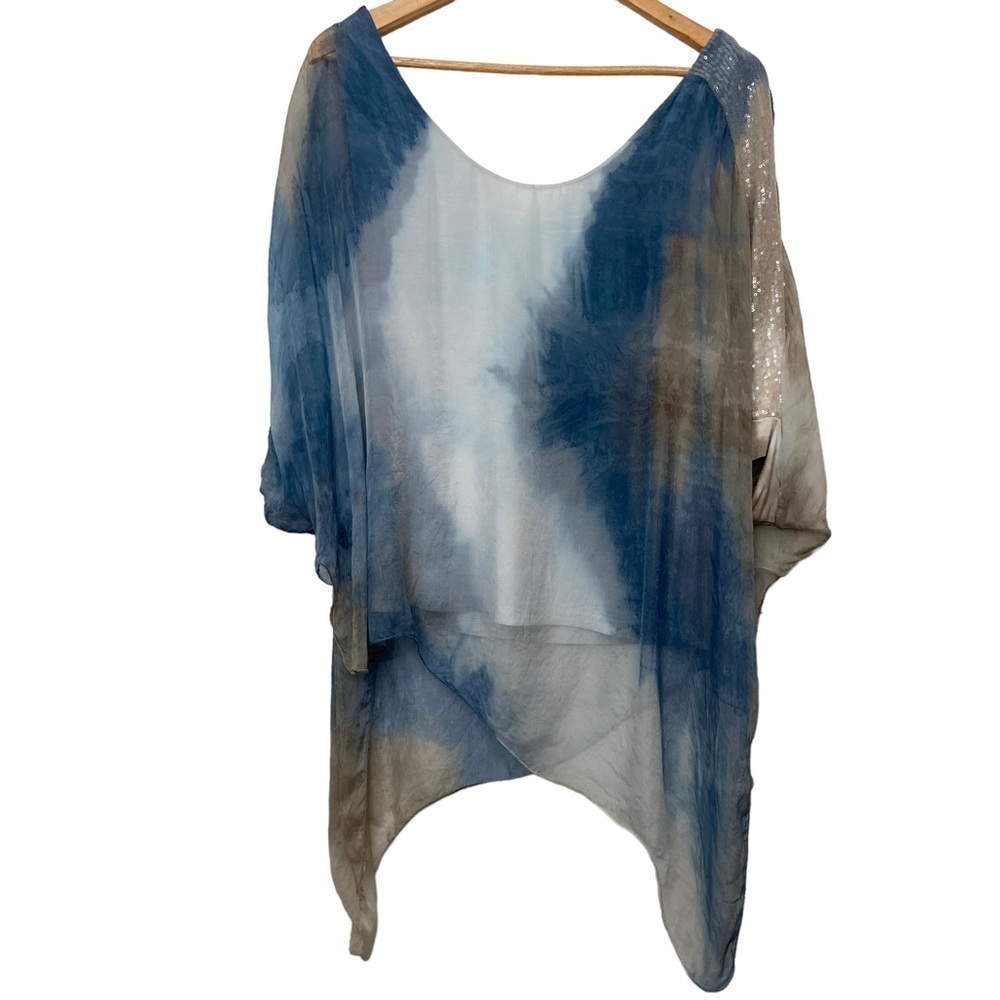 Amanti Italy 100% silk top flowy tie dye white blue beige sequins size medium